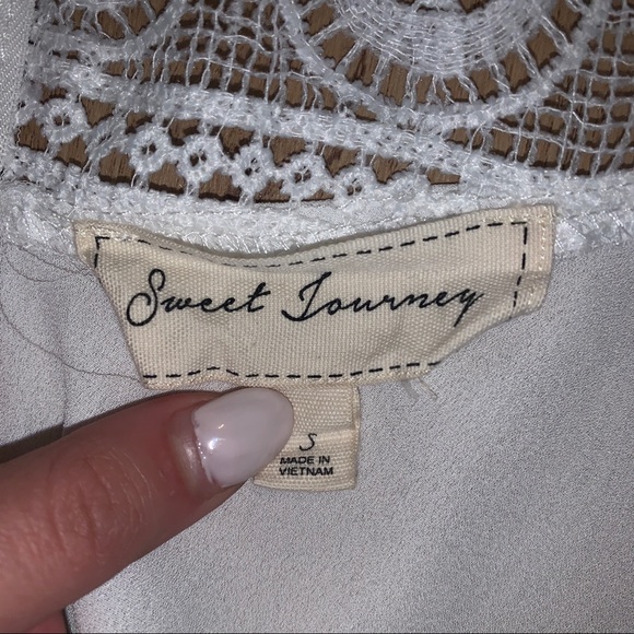 MACY’S Women’s White Lace Tank Top - Picture 4 of 4